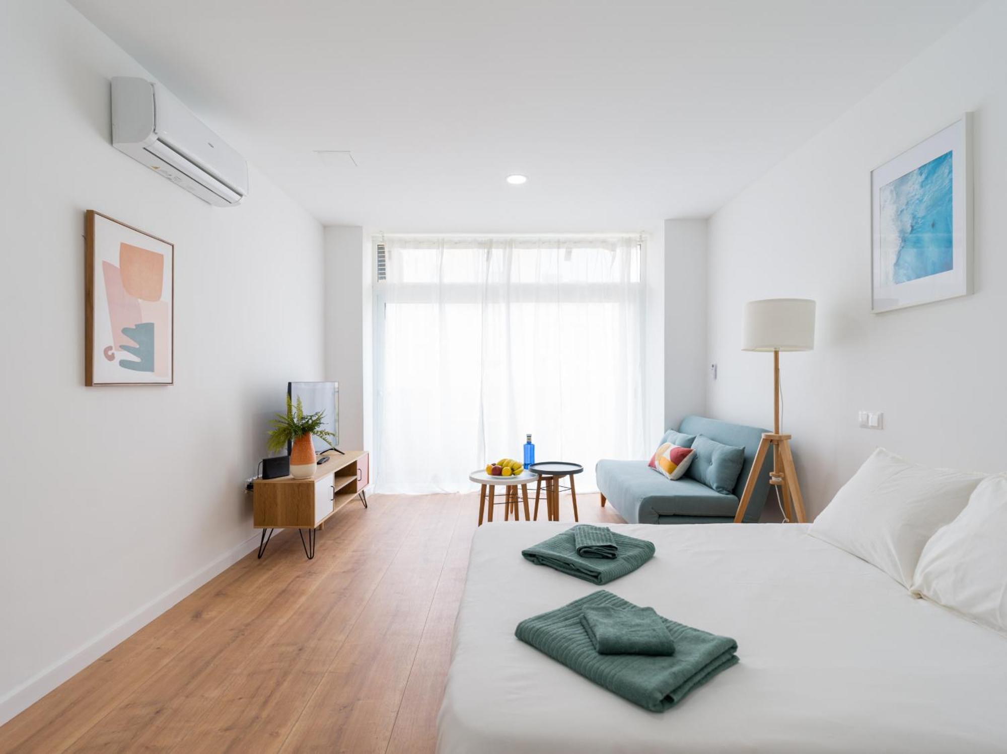 Homeforguest Estudio Brisa Canteras Con Terraza Las Palmas de Gran Canaria Exterior photo